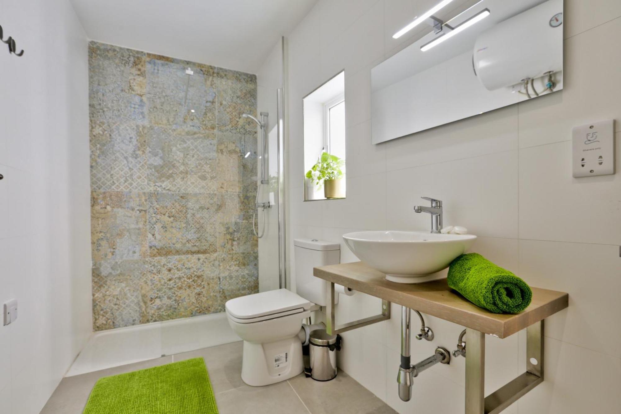 Exquisite 3-Bedroom Duplex Penthouse With Jacuzzi In Valletta Centre Экстерьер фото